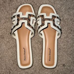 Pierre Dumas Sandals